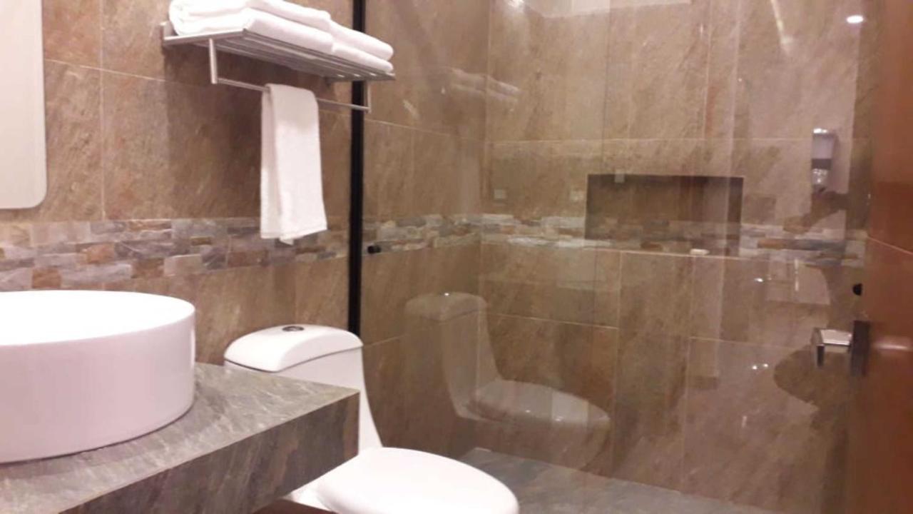 Tres Soles Apartments Cancún Extérieur photo